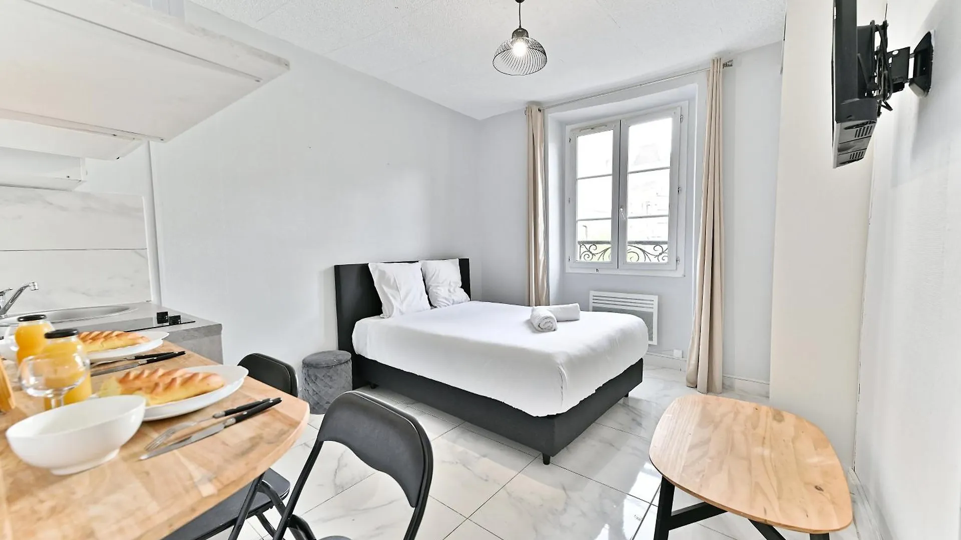 Agreable Studio #Montmartre #Sacrecoeur パリ フランス